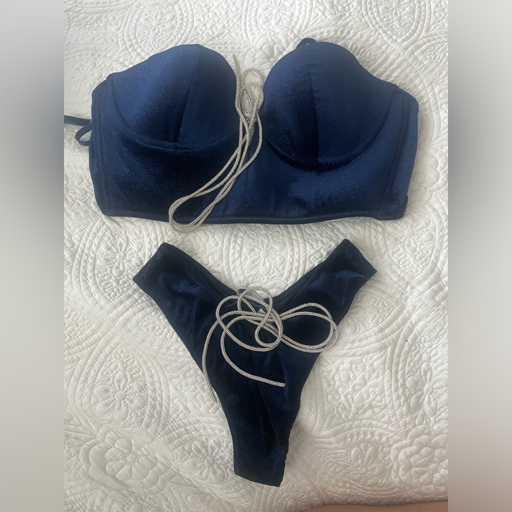 Intimísimo - Navy Blue Sparkle Lingerie Set